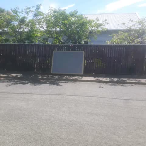 Rubbish/Recycling, a report photo