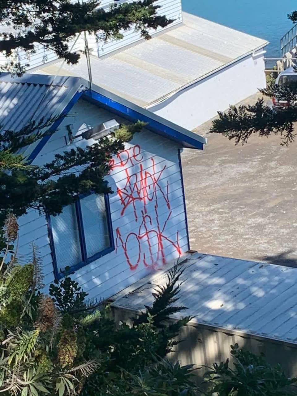 The photograph attached to this graffiti report