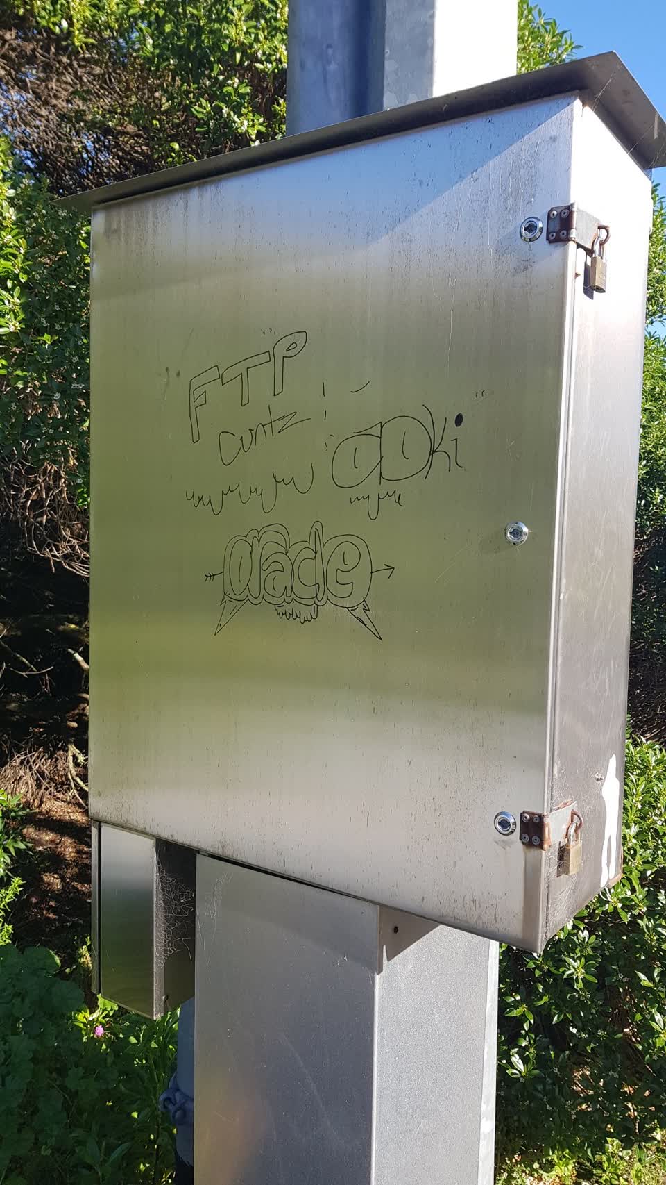 The photograph attached to this graffiti report