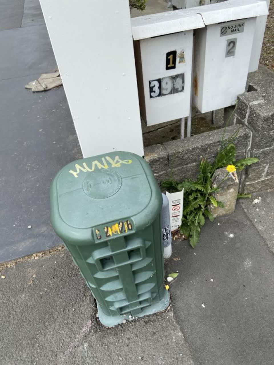 The photograph attached to this graffiti report
