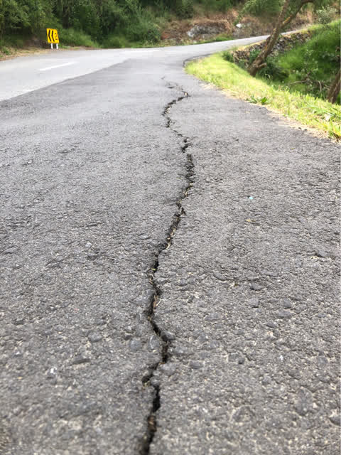 Roading/Streets, a report photo