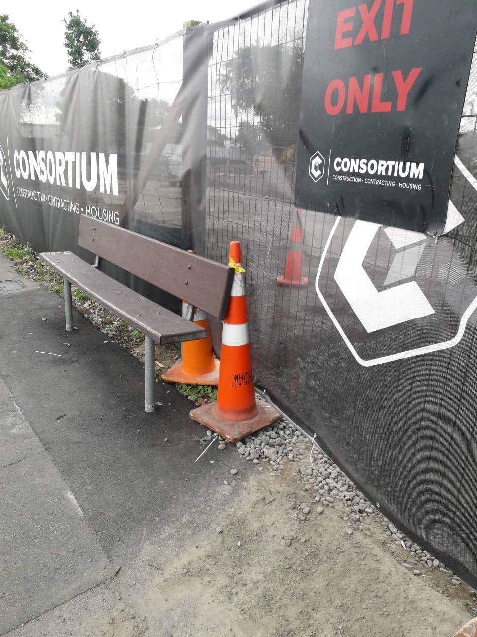 The photograph attached to this roading/streets report