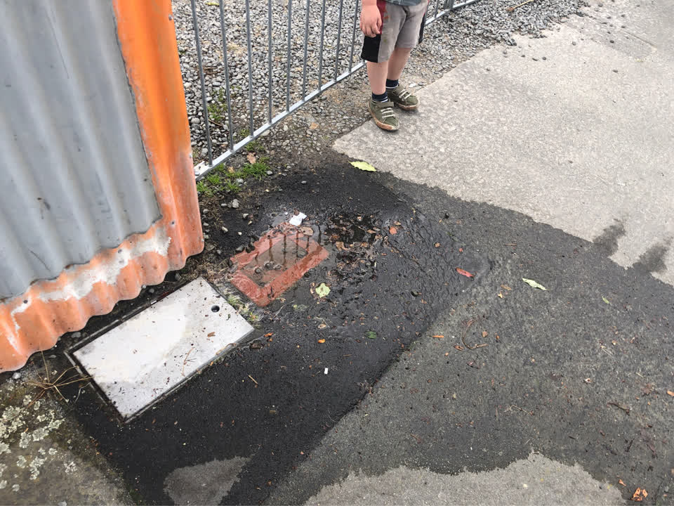 The photograph attached to this water supply report