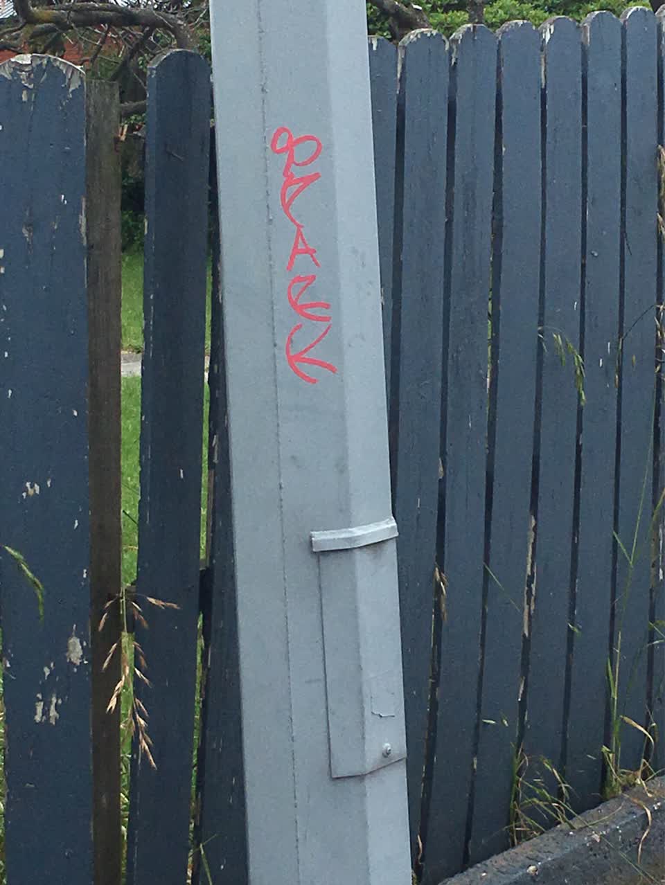 The photograph attached to this graffiti report