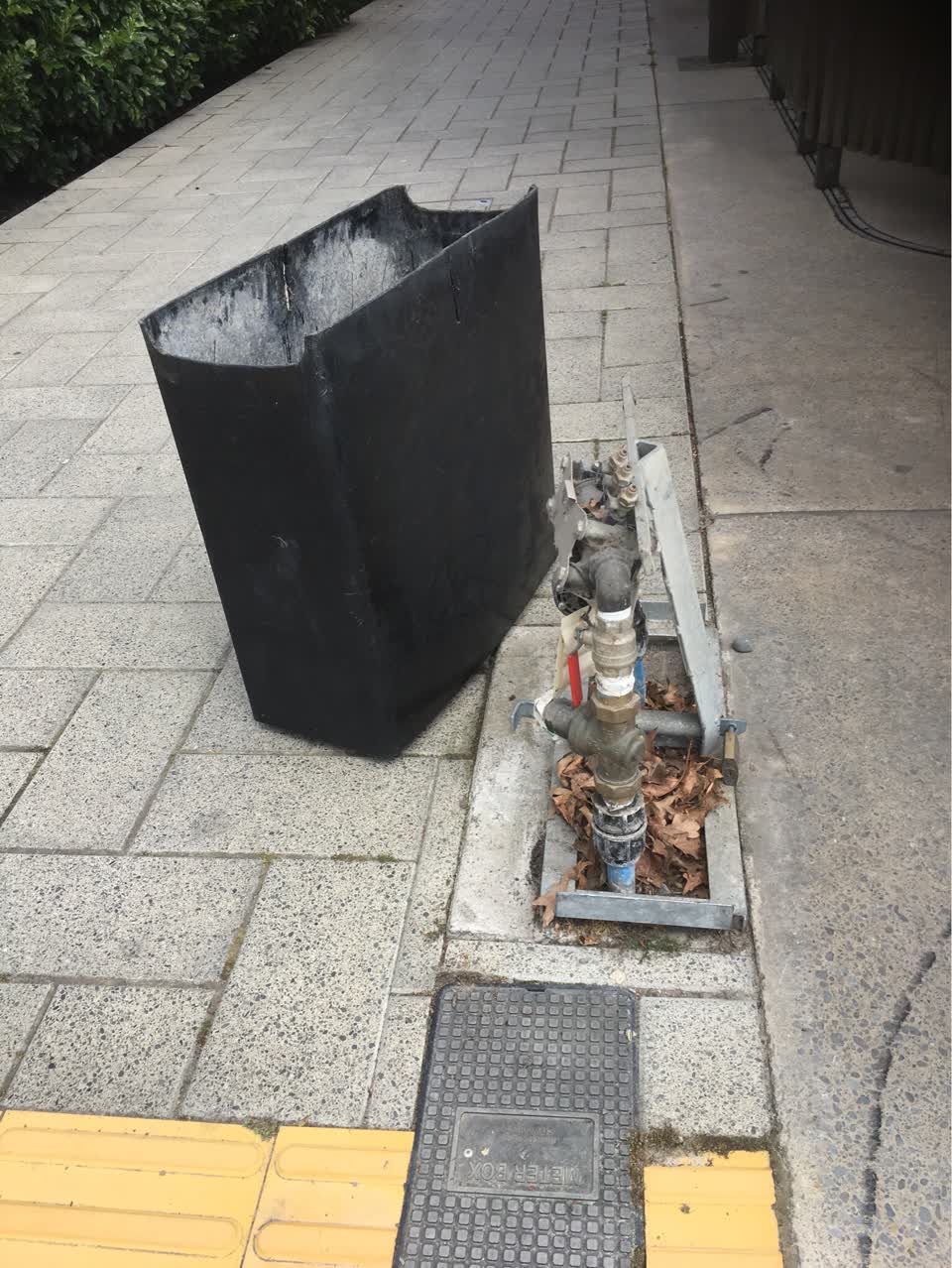 The photograph attached to this water supply report