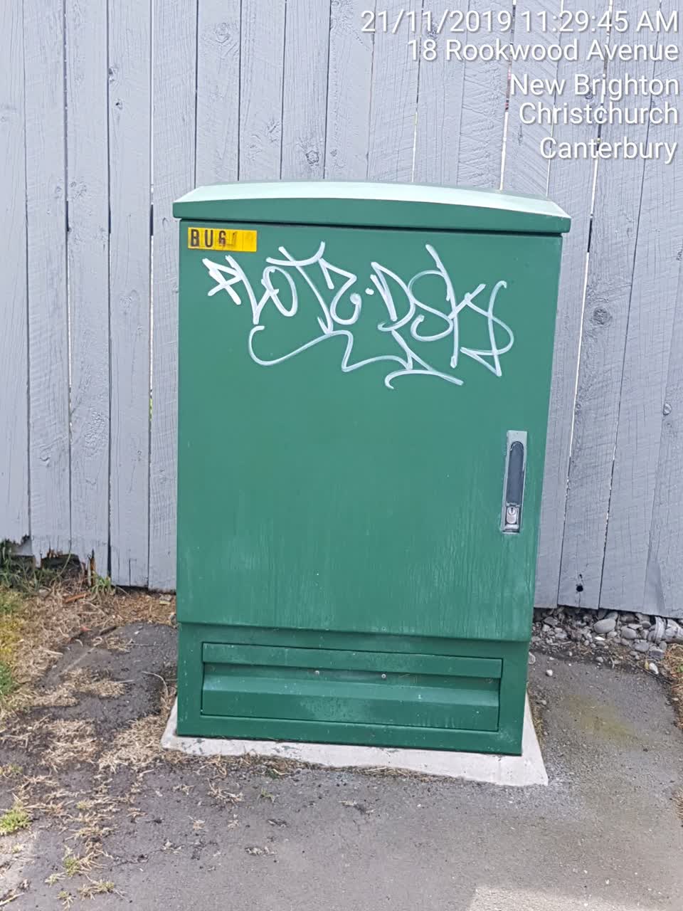 The photograph attached to this graffiti report