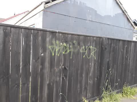 Graffiti, a report photo
