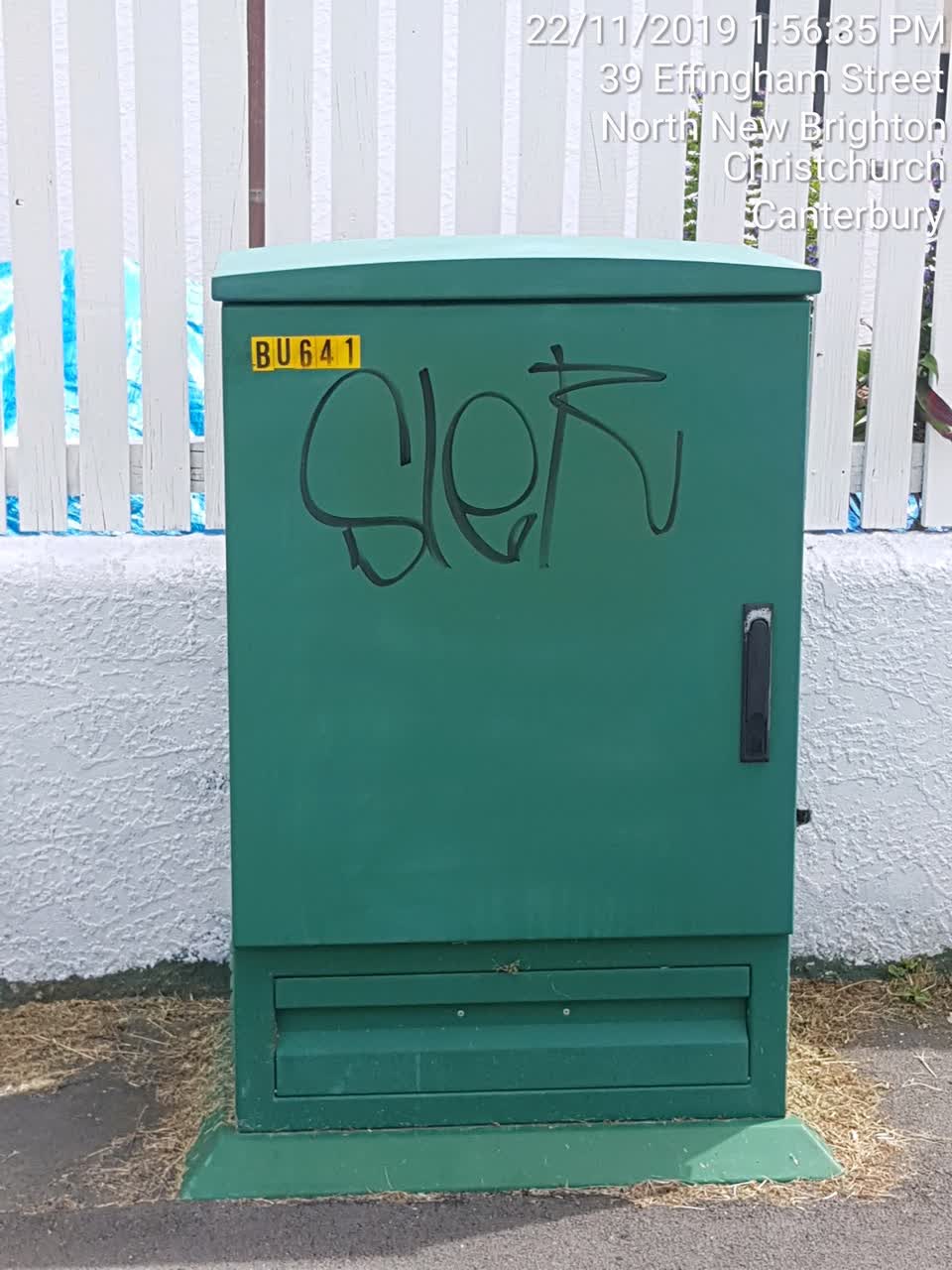 The photograph attached to this graffiti report