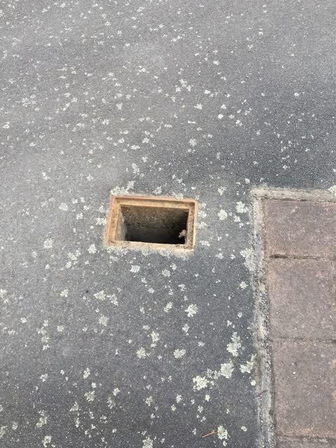 Roading/Streets, a report photo