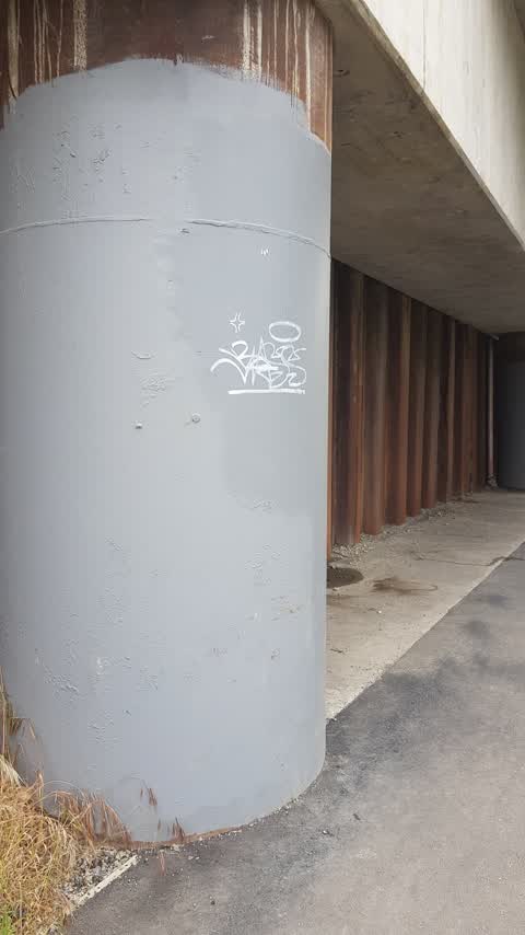 Graffiti, a report photo