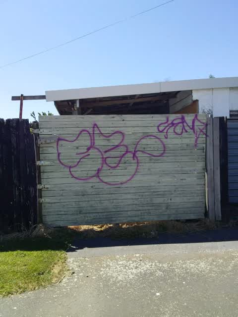 Graffiti, a report photo