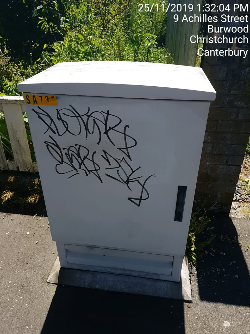 The photograph attached to this graffiti report