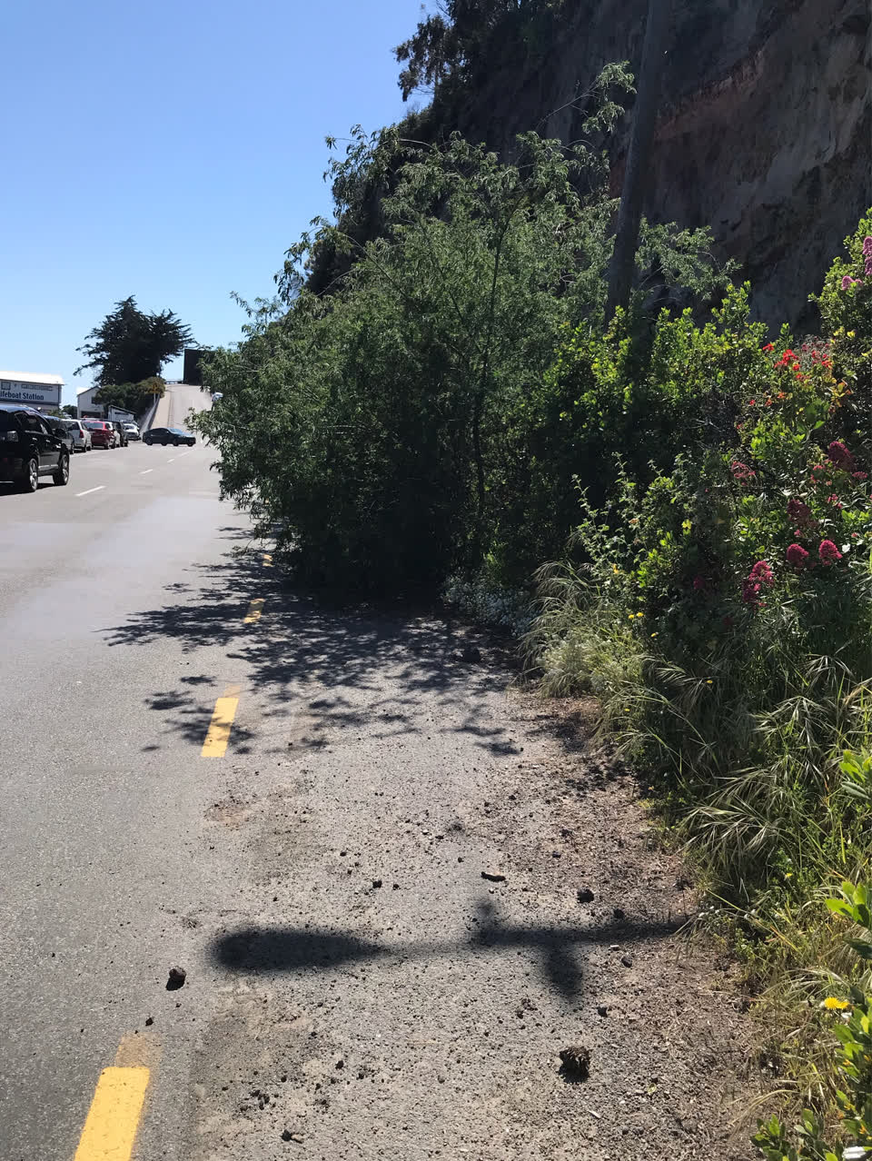 The photograph attached to this roading/streets report