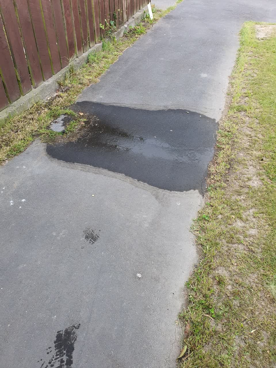 The photograph attached to this water supply report