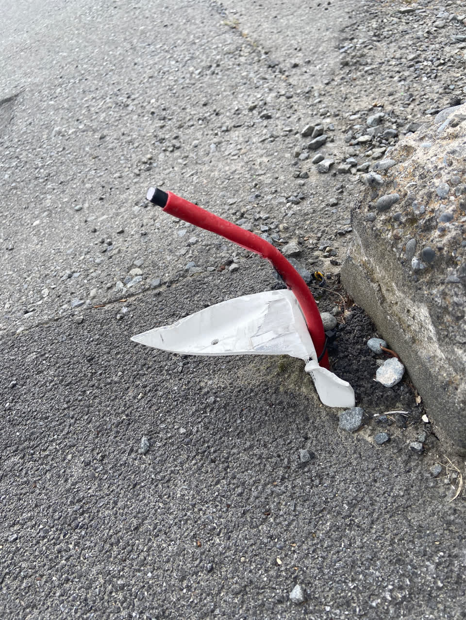 The photograph attached to this roading/streets report