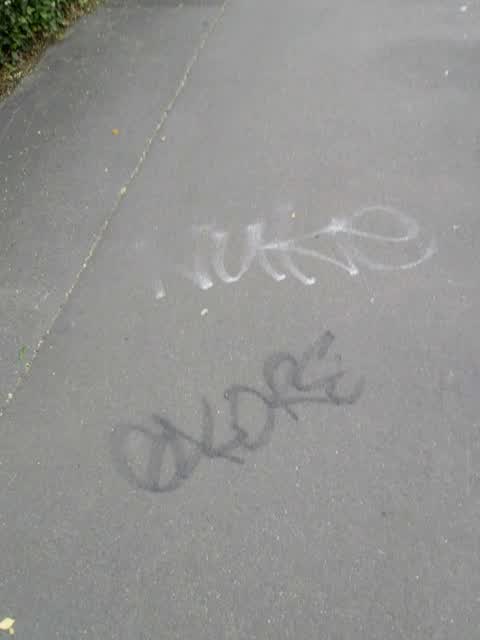 Graffiti, a report photo