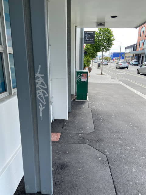 Graffiti, a report photo