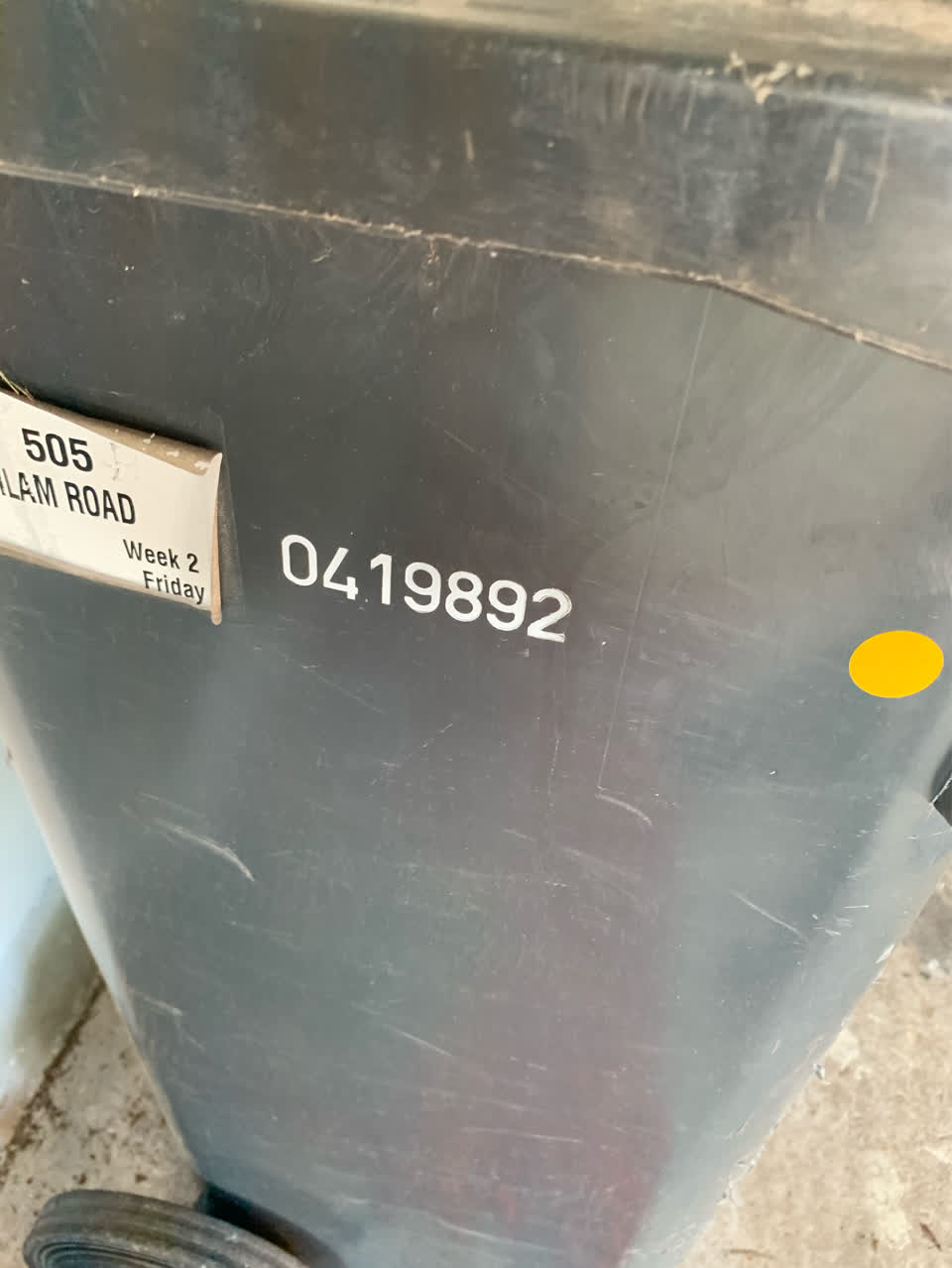 The photograph attached to this rubbish/recycling report