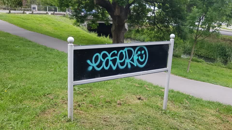 The photograph attached to this graffiti report