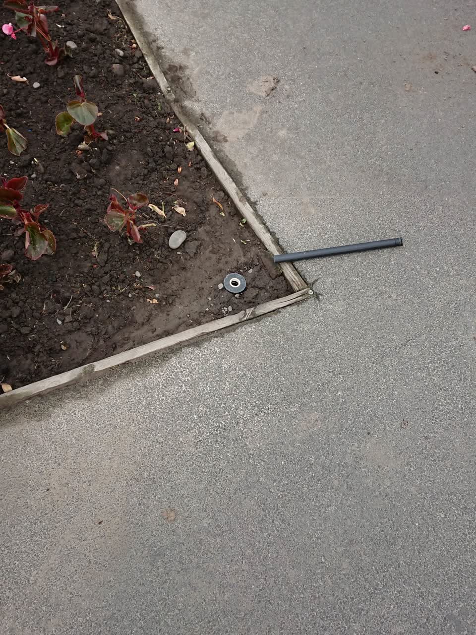 The photograph attached to this water supply report