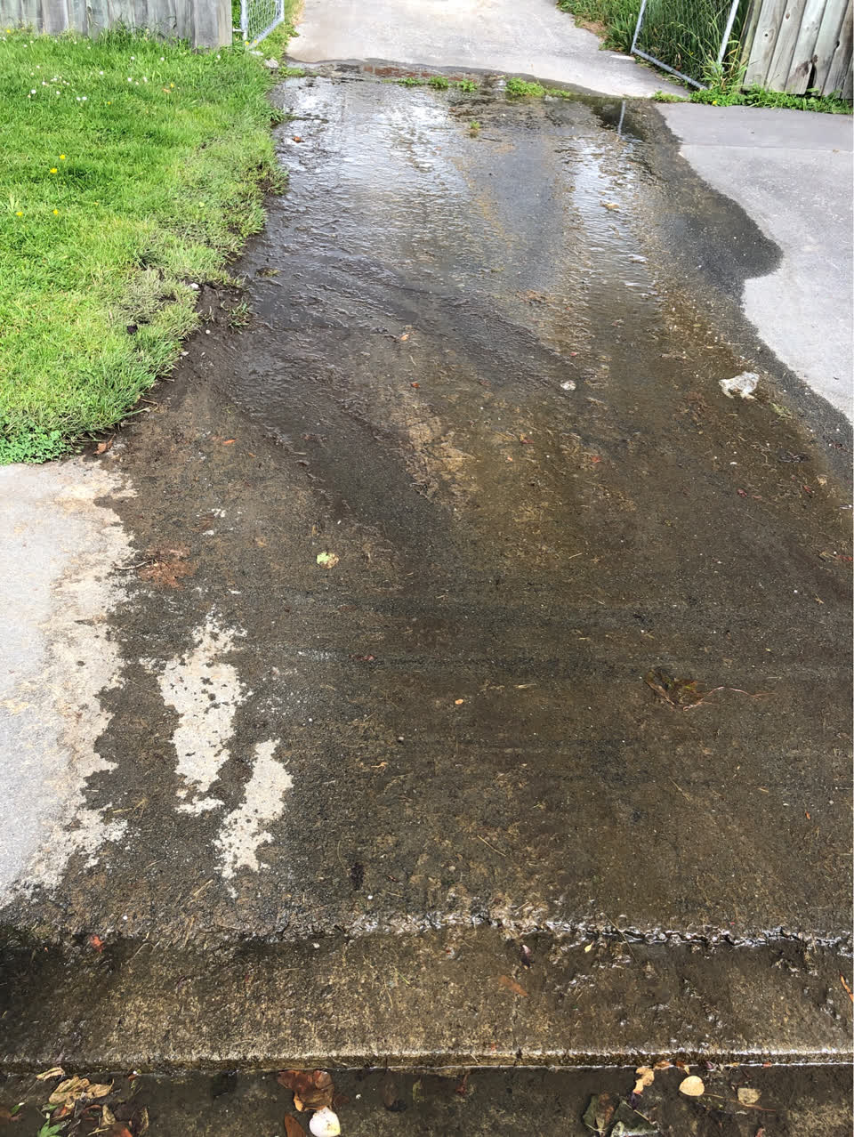 The photograph attached to this water supply report