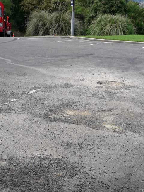 Roading/Streets, a report photo
