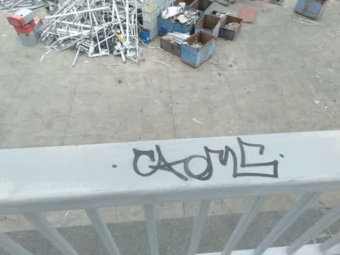 Graffiti, a report photo