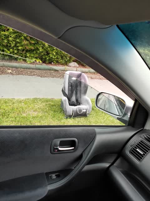 Rubbish/Recycling, a report photo