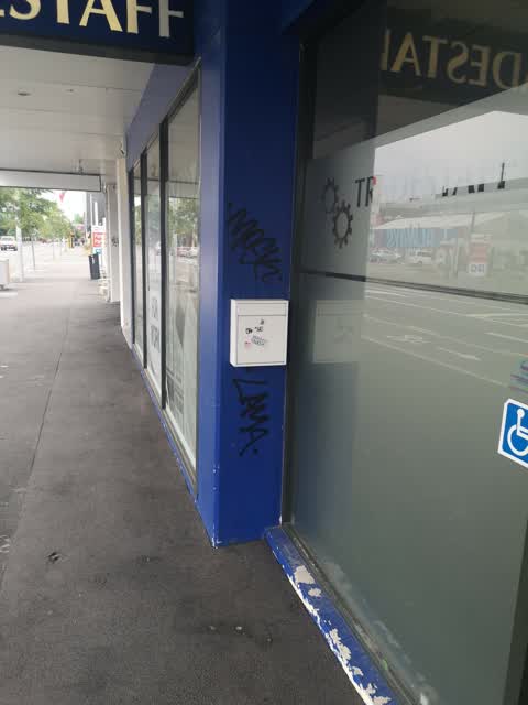 Graffiti, a report photo