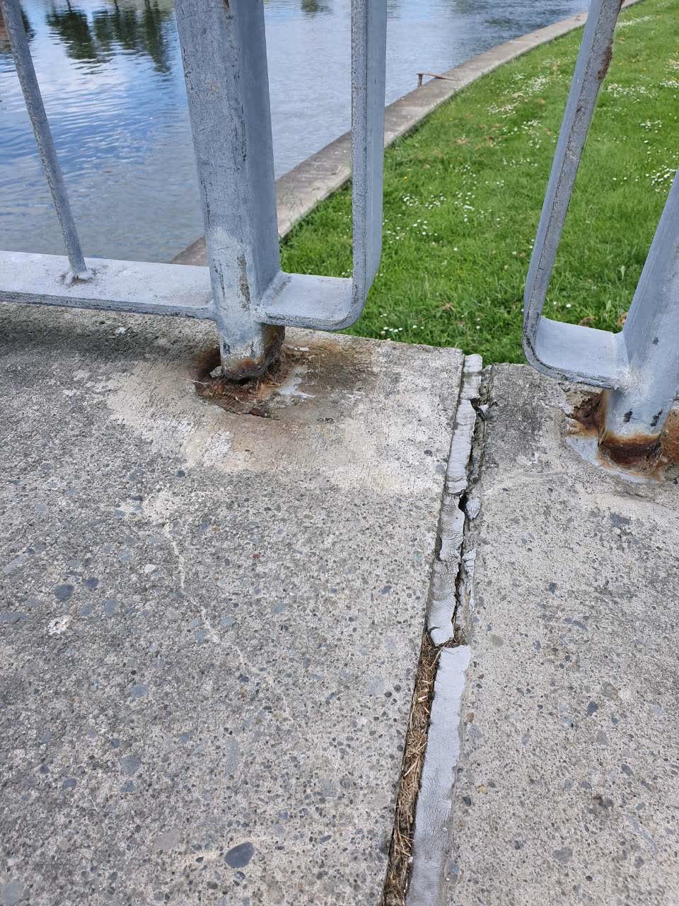 The photograph attached to this parks report