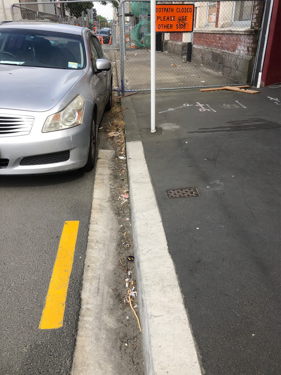 The photograph attached to this roading/streets report