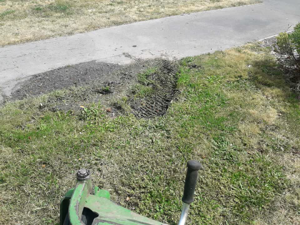 The photograph attached to this water supply report