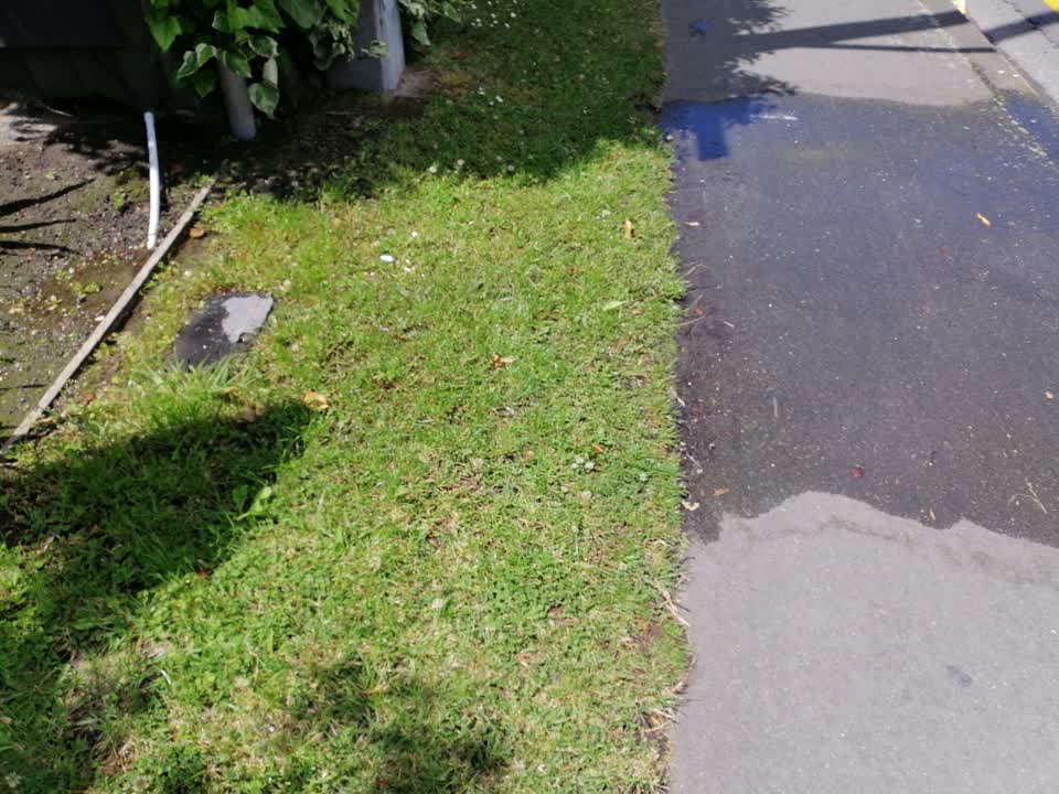 The photograph attached to this water supply report