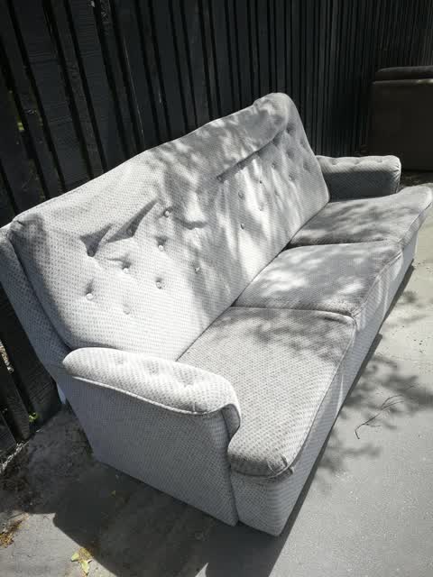 Rubbish/Recycling, a report photo