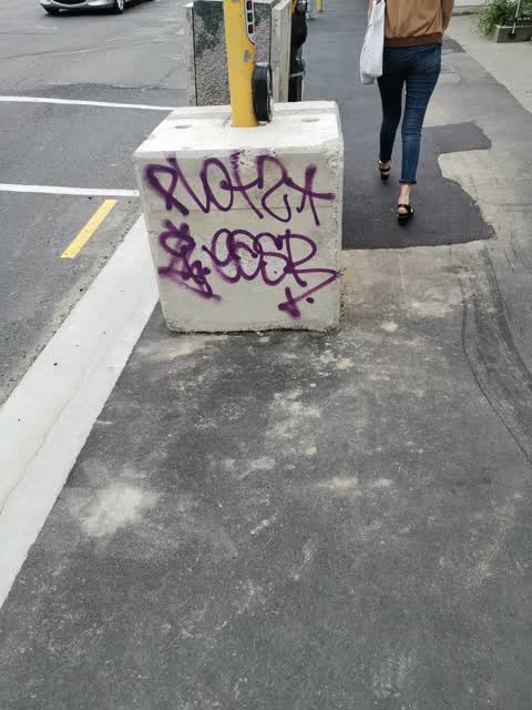 Graffiti, a report photo