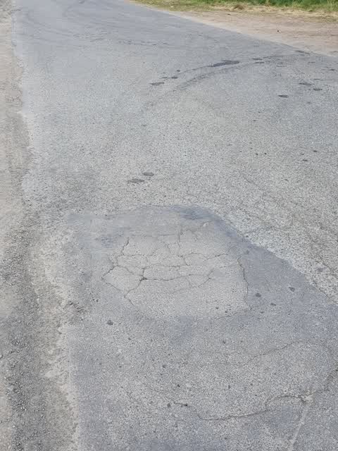 Roading/Streets, a report photo