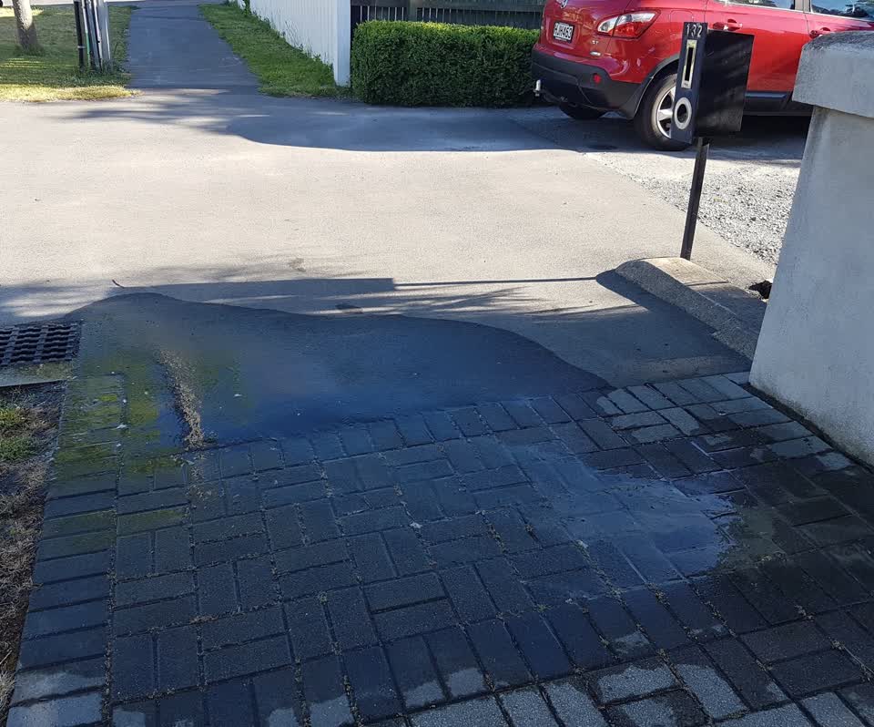 The photograph attached to this water supply report