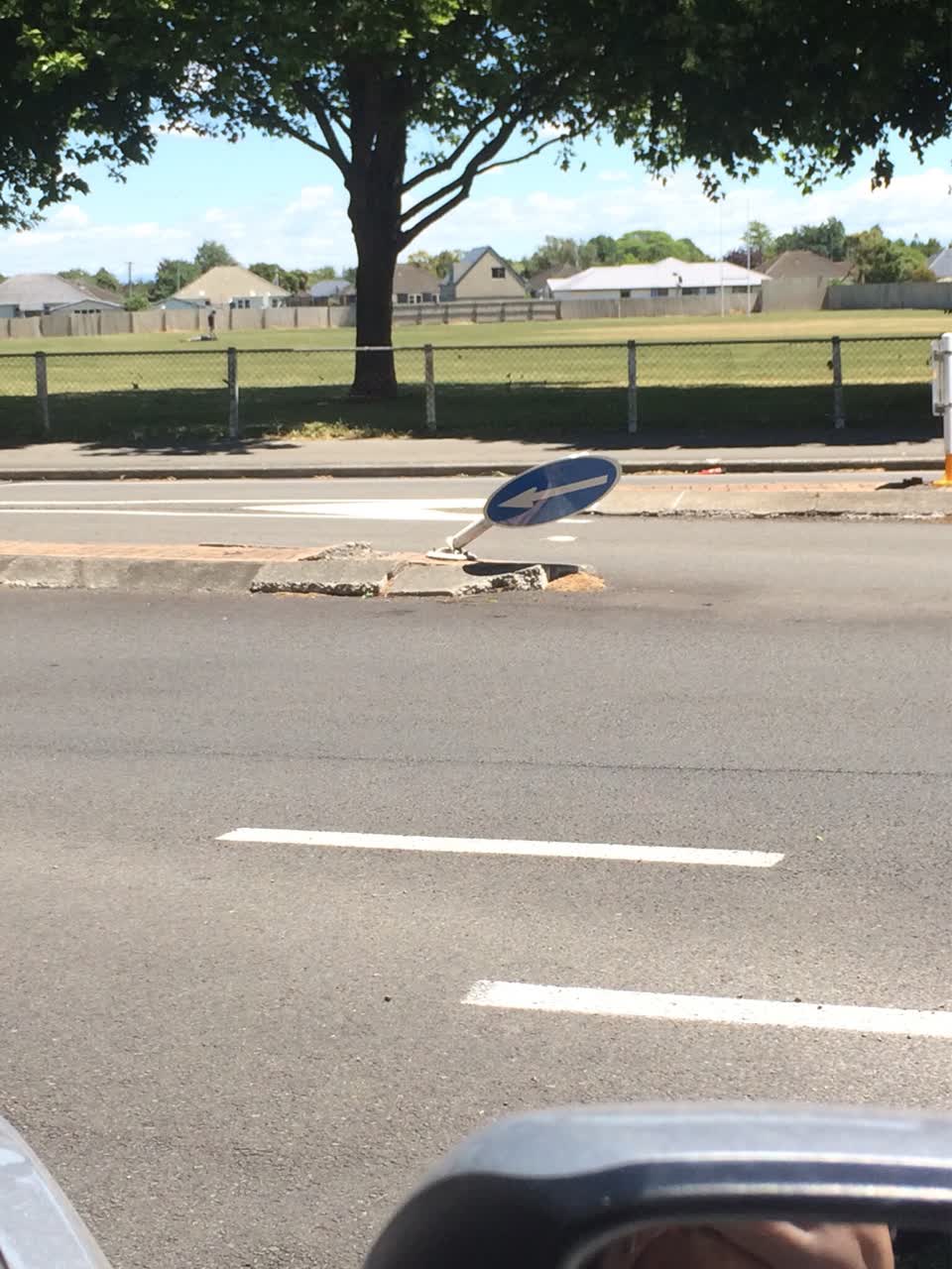 The photograph attached to this roading/streets report