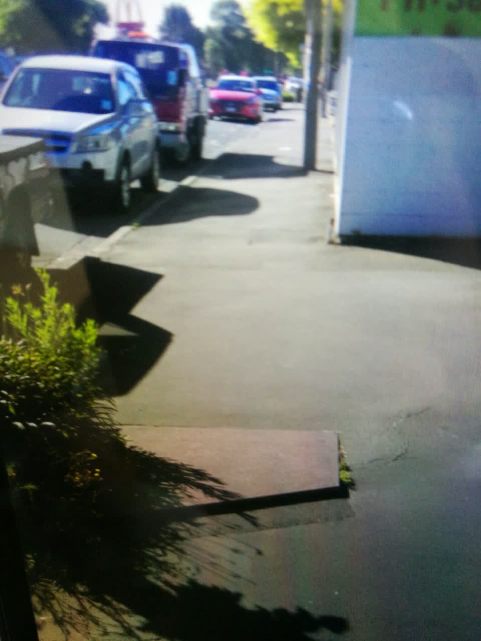 The photograph attached to this roading/streets report