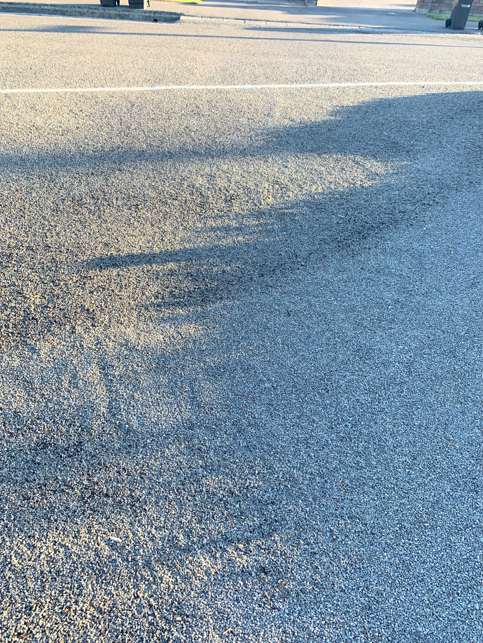 The photograph attached to this roading/streets report