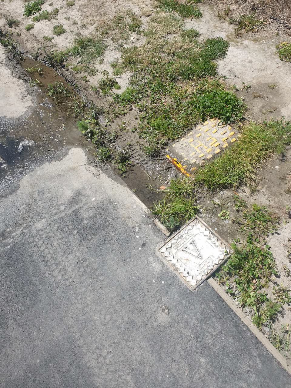 The photograph attached to this water supply report