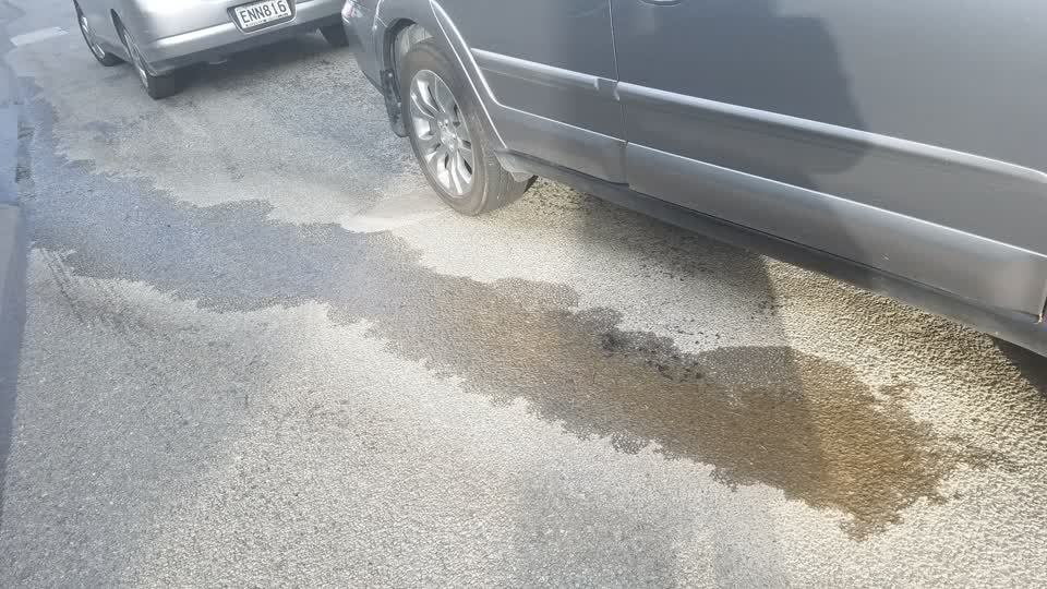The photograph attached to this water supply report