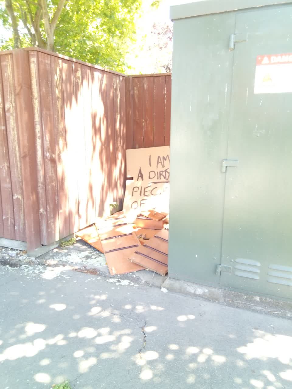 The photograph attached to this rubbish/recycling report
