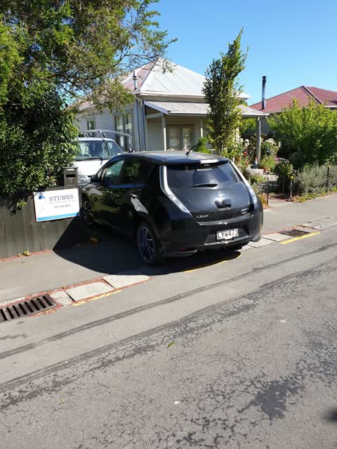 Roading/Streets, a report photo