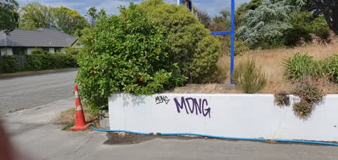 Graffiti, a report photo