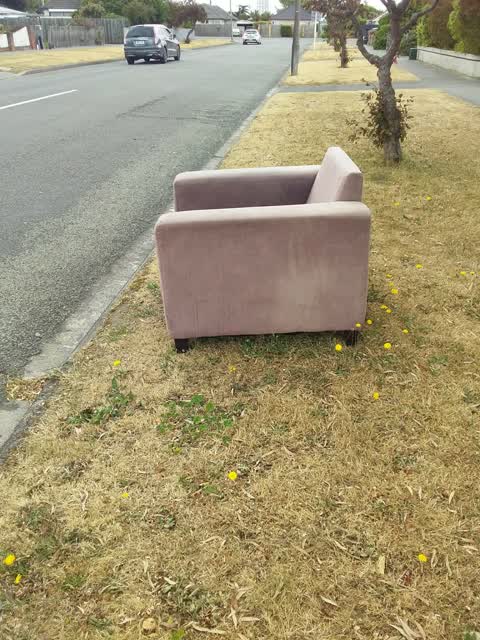 Rubbish/Recycling, a report photo
