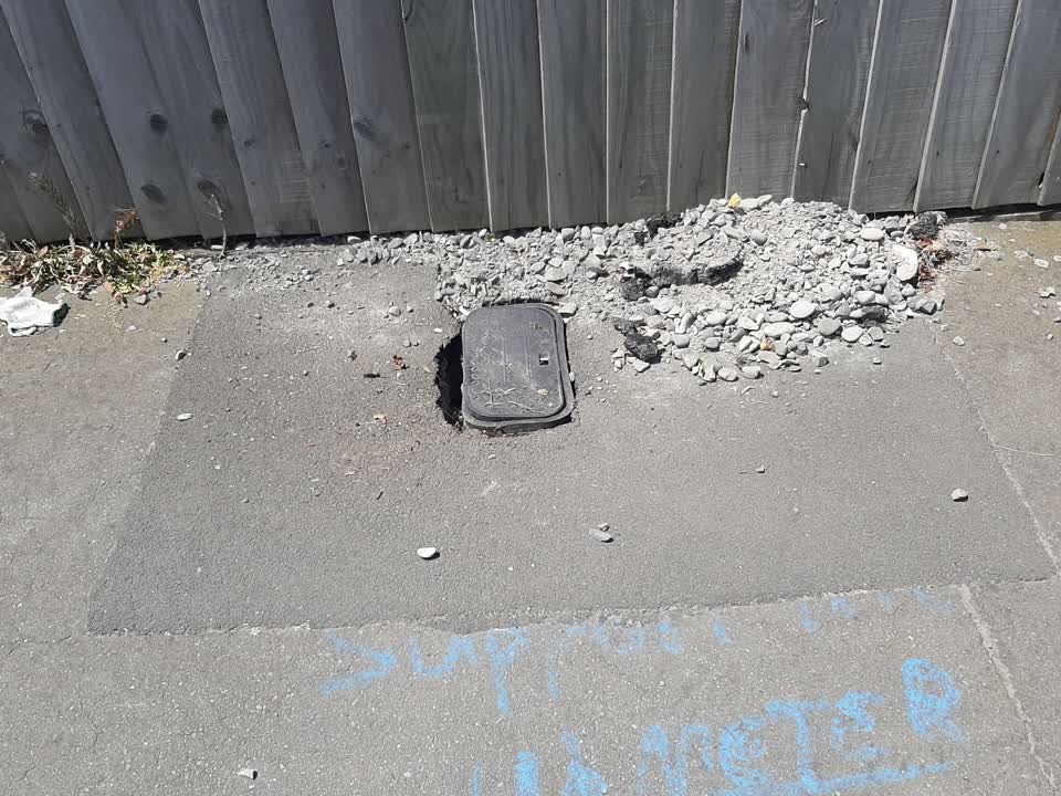 The photograph attached to this water supply report