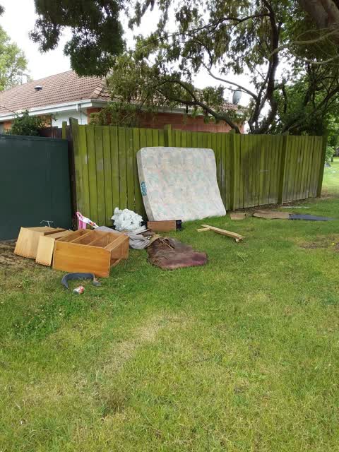 Rubbish/Recycling — a report photo