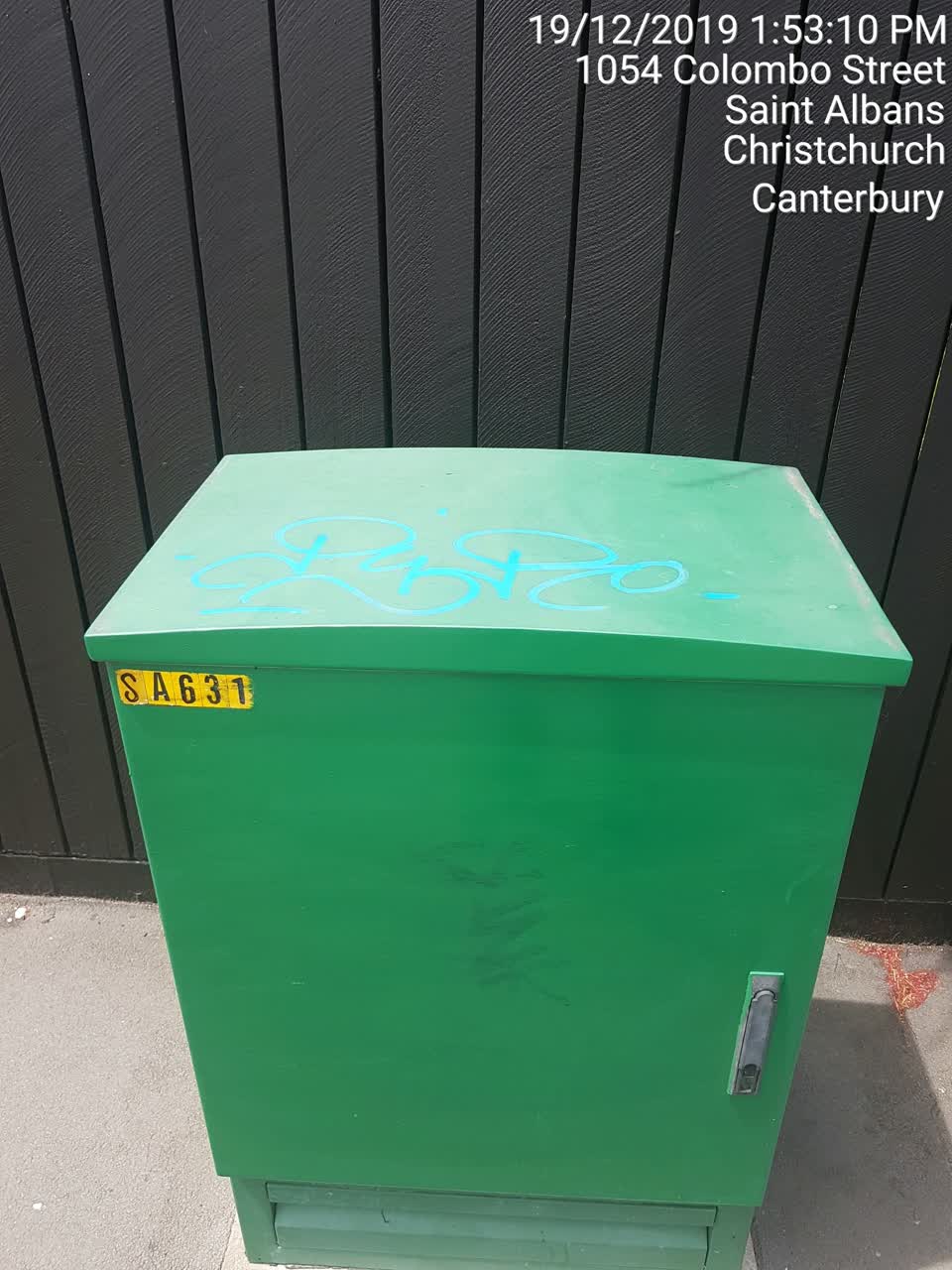 The photograph attached to this graffiti report