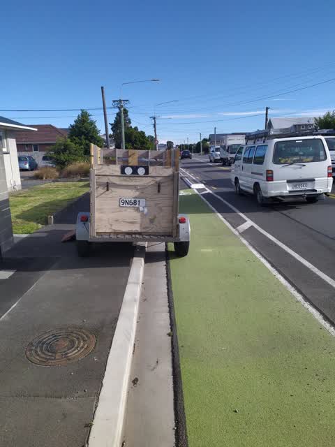 Roading/Streets, a report photo